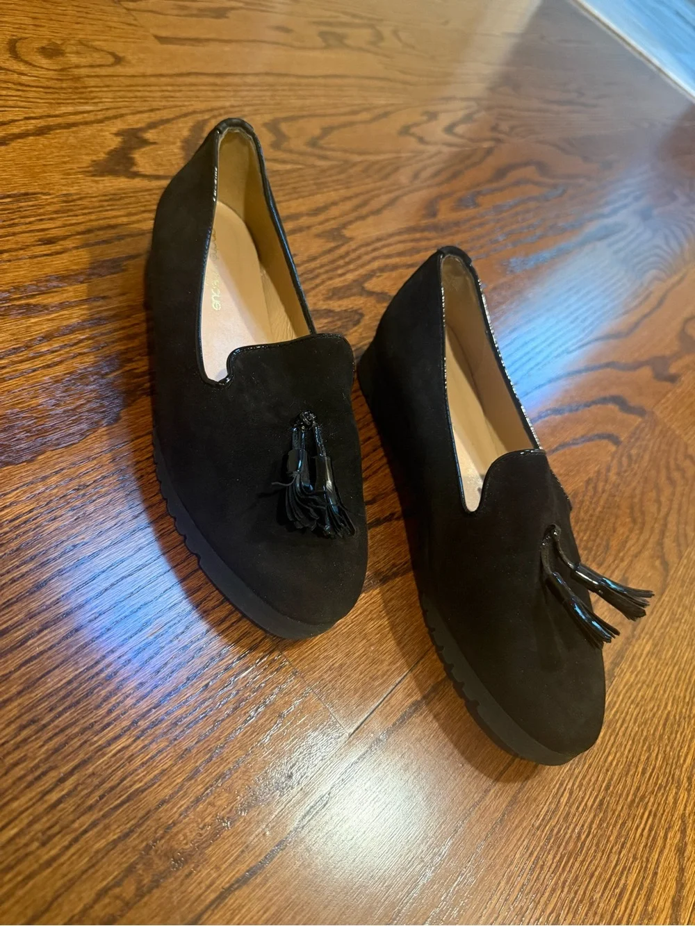 Andre Assous Women’s Black Suede Loafers - Never Worn!